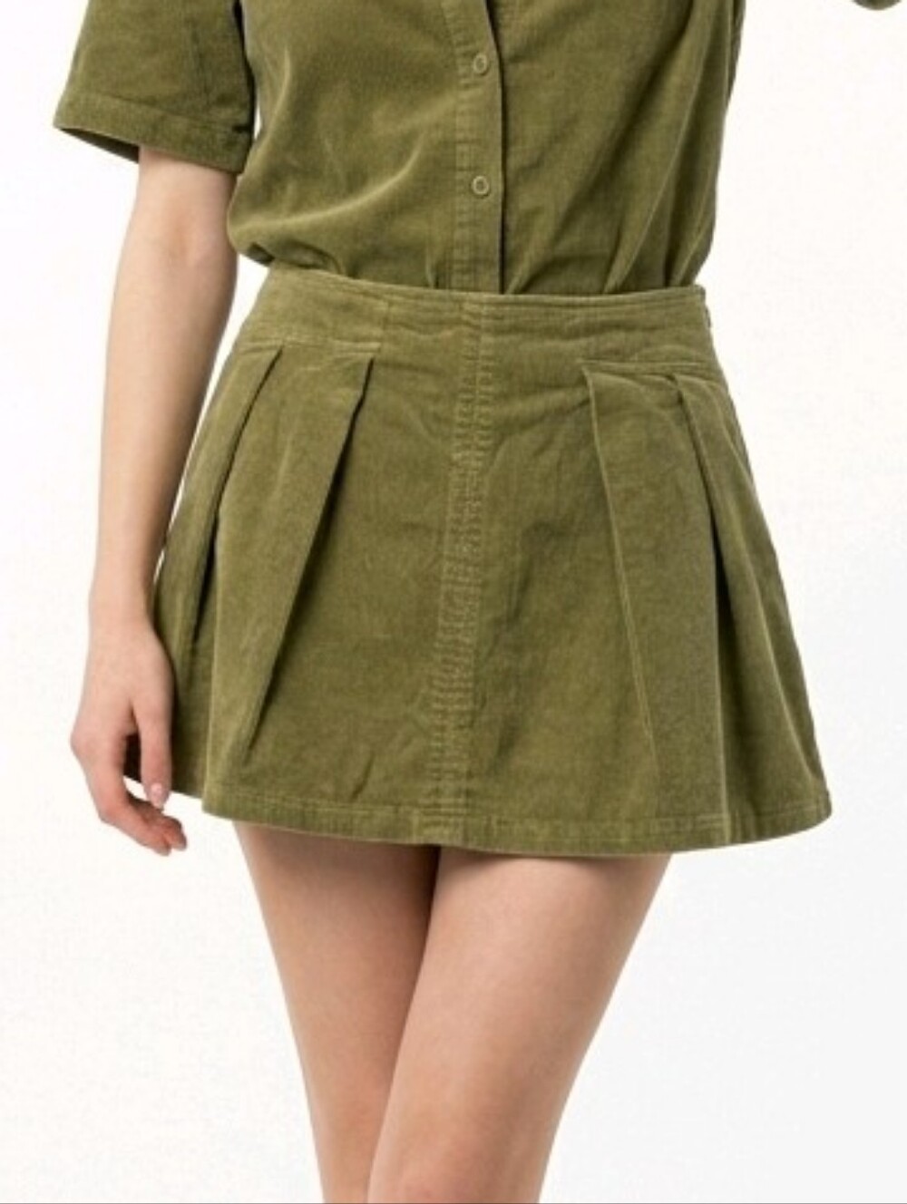Forever 21 XL Corduroy Pleated Skort Shorts Olive Green High Rise